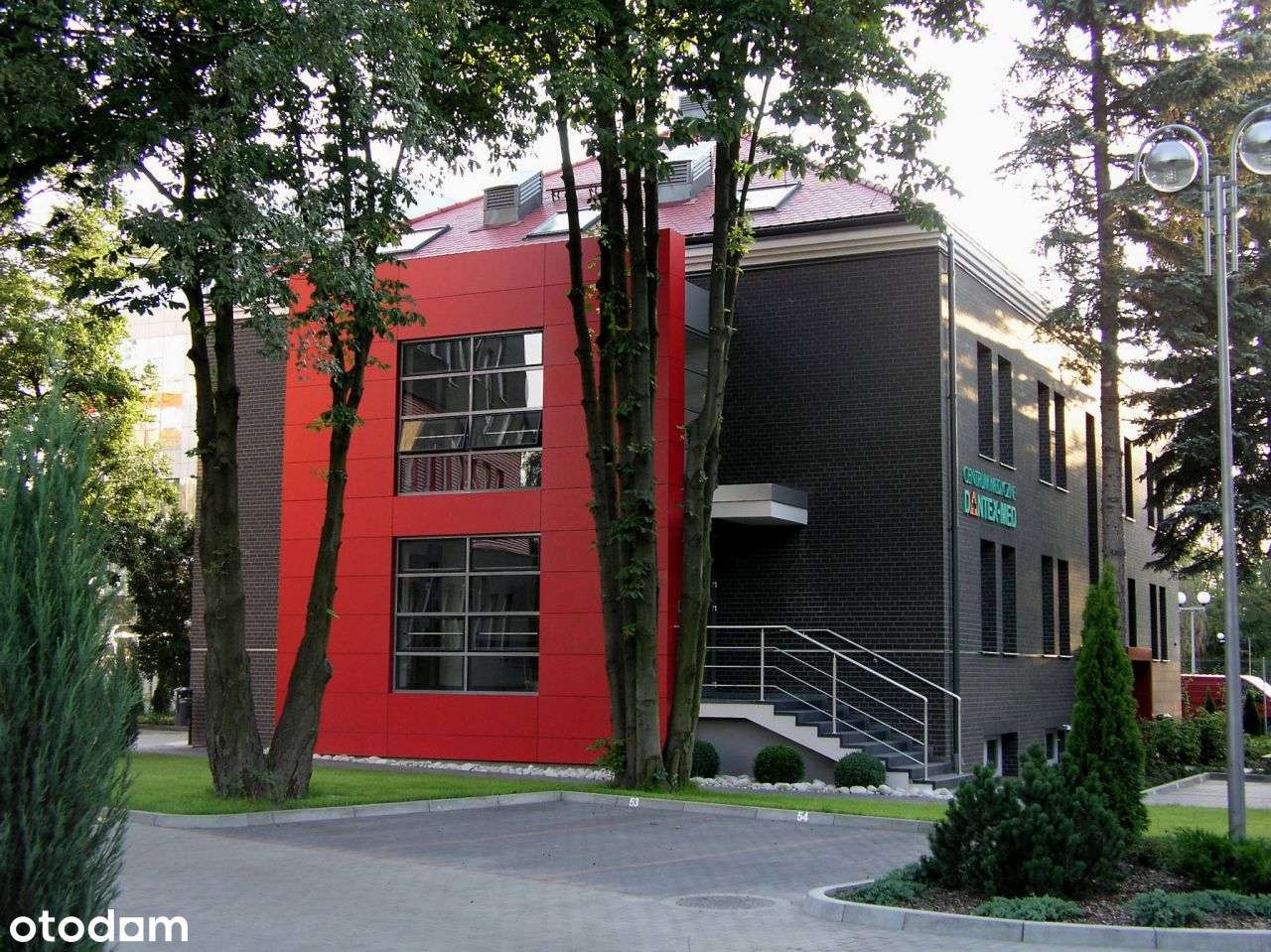 Budynek dla przychodni medycznej na sprzedaż-5