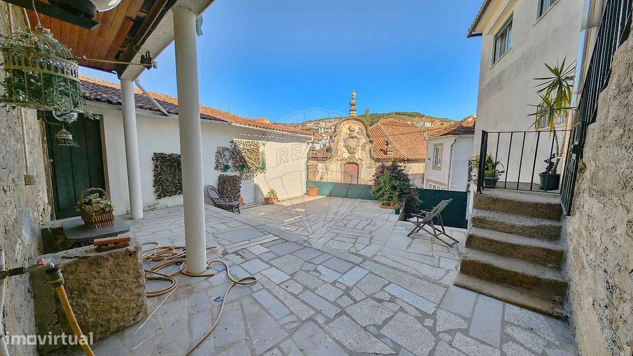 Moradia T4 para venda-38