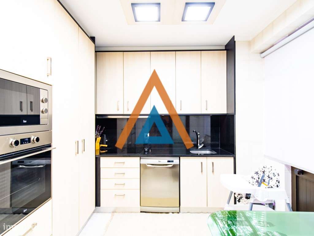 Excelente T2 - São João da Madeira - Grande imagem: 4/59