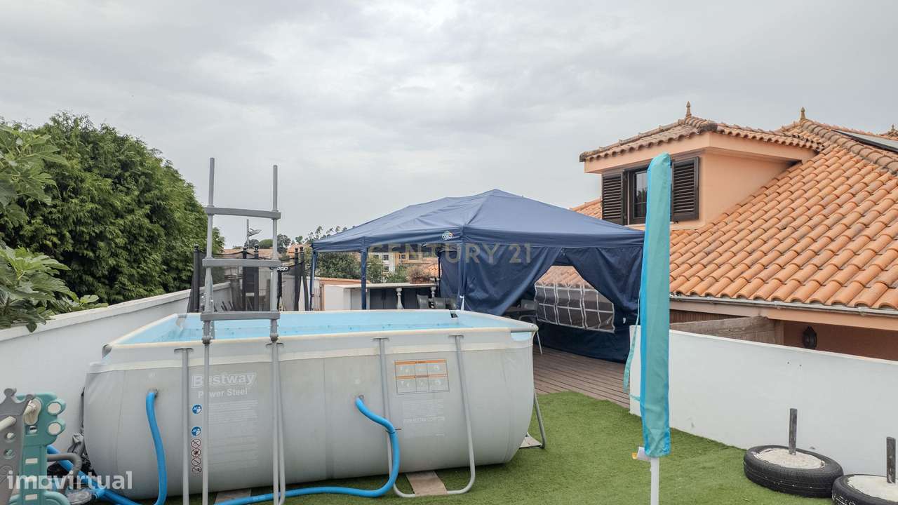 Moradia 4 frentes, T4 em Paiço, Lavra-9