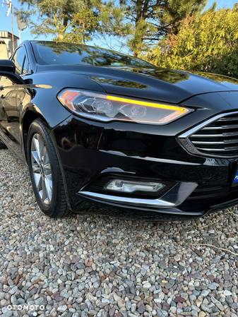 Ford Fusion - 8