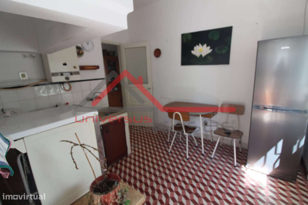 Moradia Térrea Geminada V2 com Quintal em Pinhal Novo-3