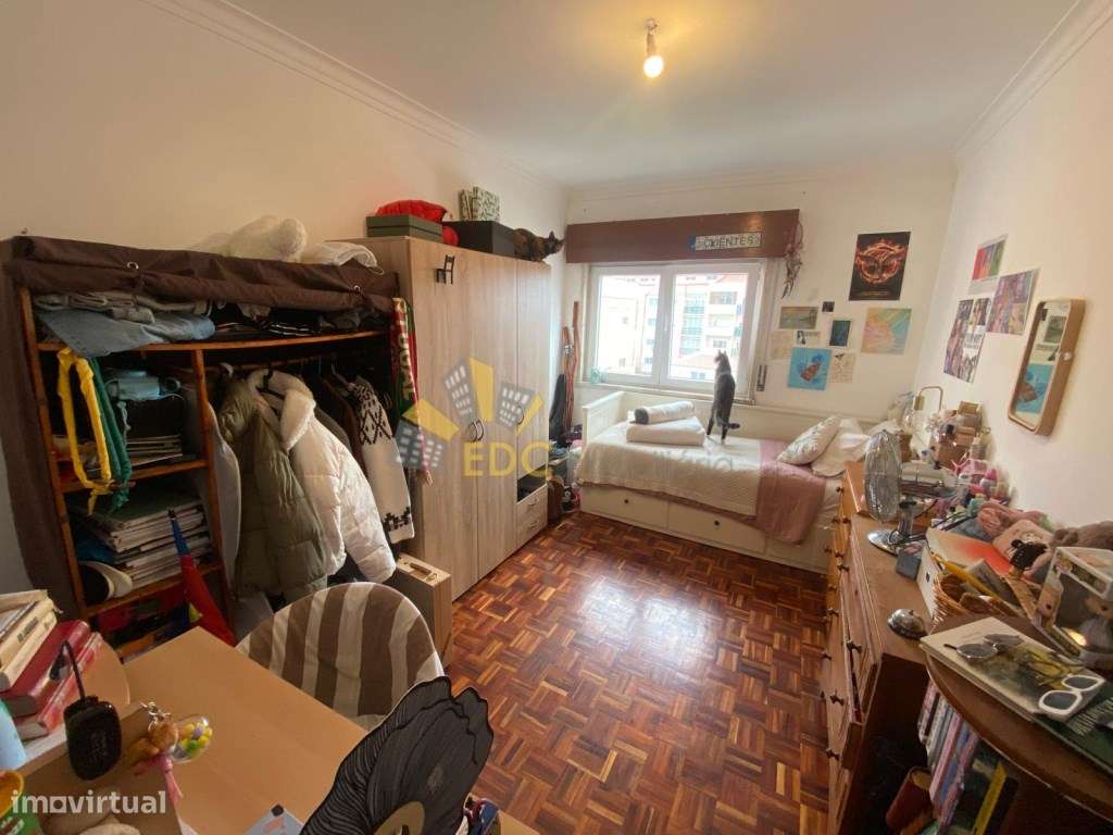 Apartamento T2 no Cacém, com possibilidade ser transformado em dúpl...-20