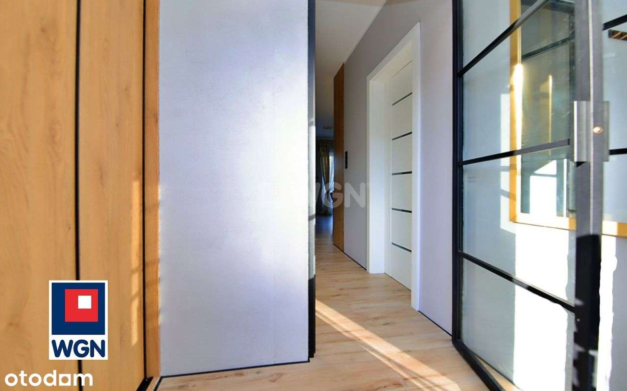 Nowoczesny szeregowiec | Bermudy | Gotowy do wprow-8