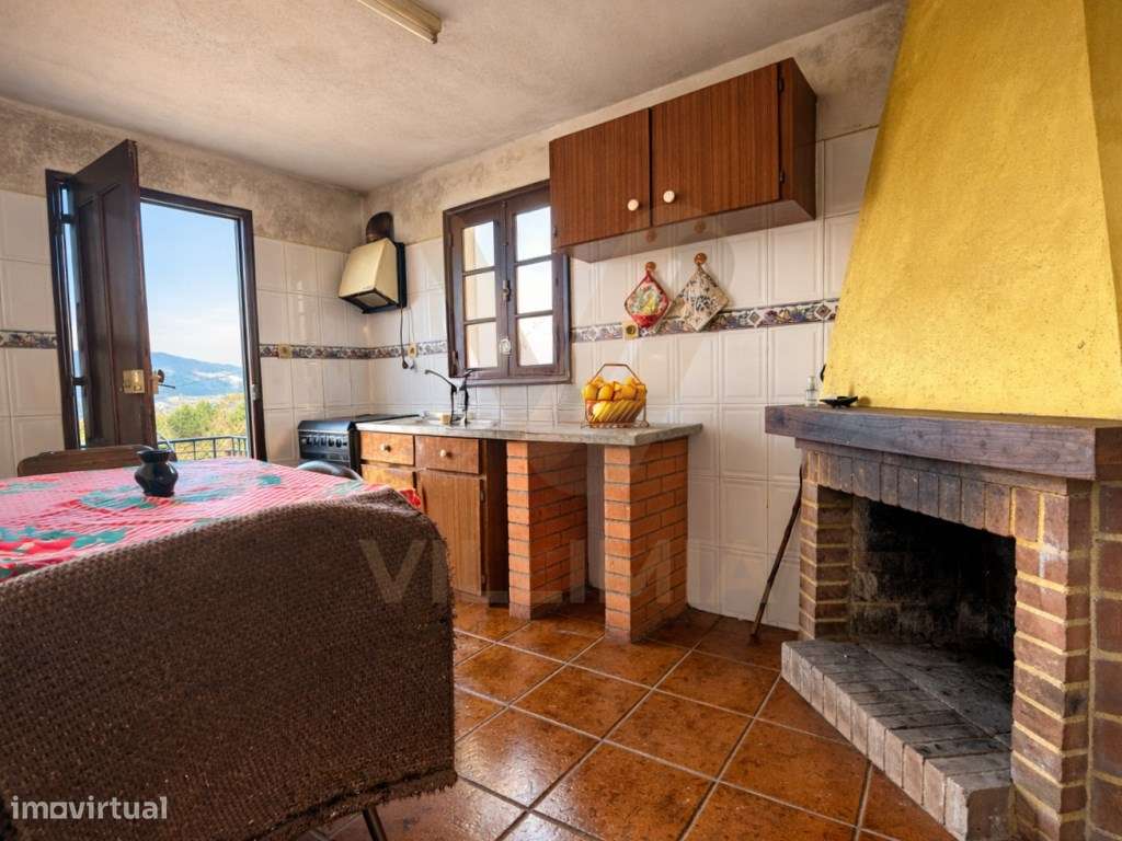 Propriedade com Casa Antiga T3 para Restauro - Beiral do Lima-6