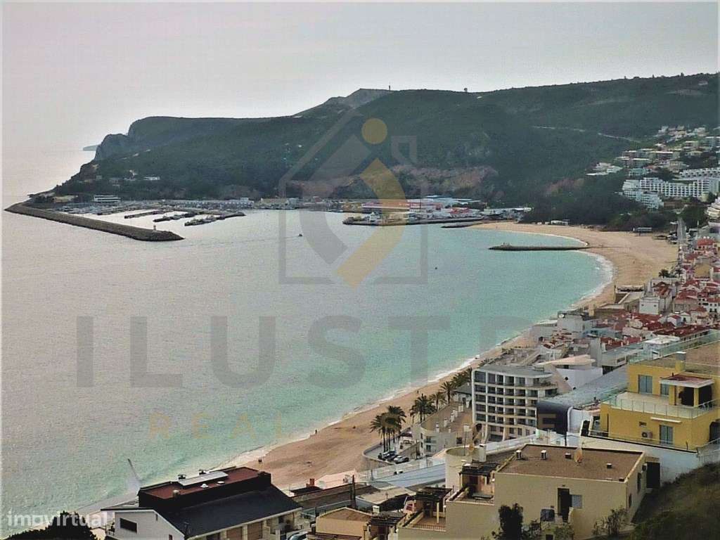 Moradia T3 em construção com logradouro e garagem em Sesimbra-24