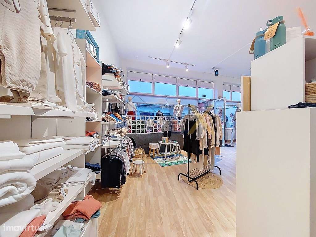 Oportunidade ÚNICA de Trespasse - Loja de Moda Infantil e Juvenil n... - Grande imagem: 4/11