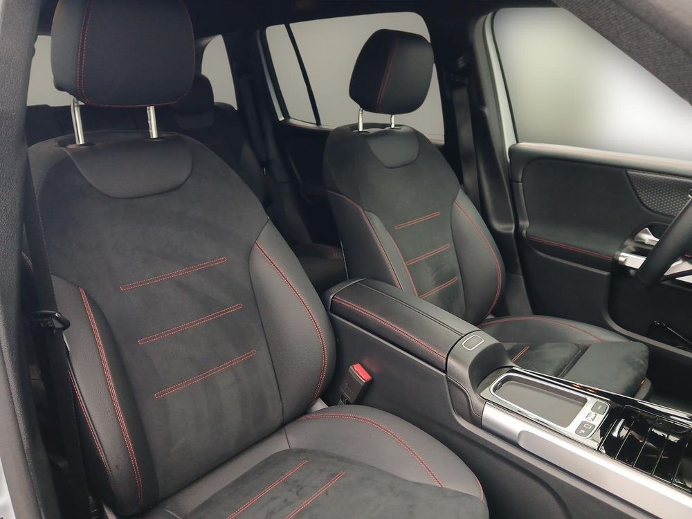 220 4matic 190KM Pakiet AMG Premium Distronic HAK 7os. Burmester FV23%