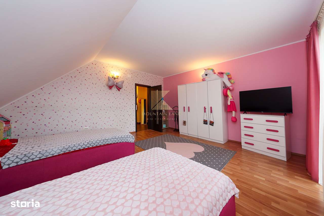 Reședință exclusivistă cu potențial investițional în centrul Cristian-4