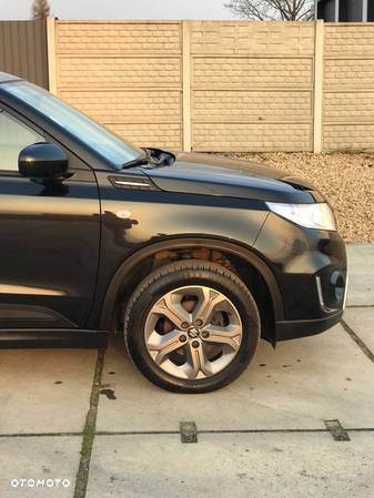 Suzuki Vitara 1.6 (4x4) Allgrip Comfort+ - 4