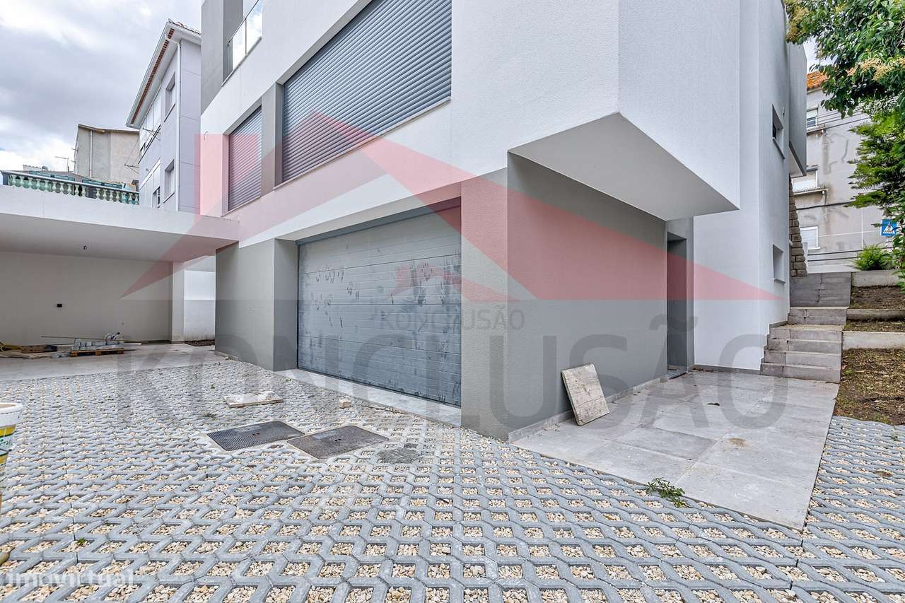 ** Moradia Independente em Santa Iria – Uma Oportunidade a Não Perd...-36