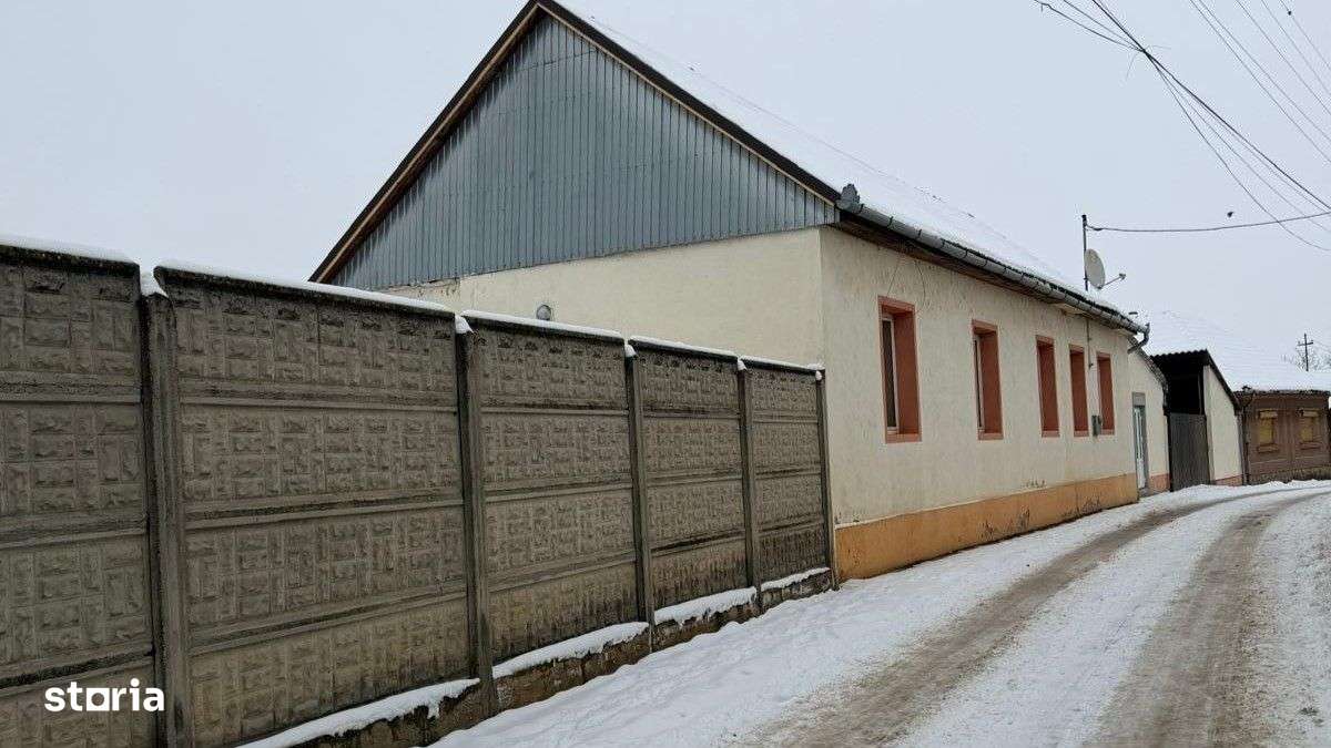 Casă centrală în Diosig cu chiriaș – venit instant (optional)-1