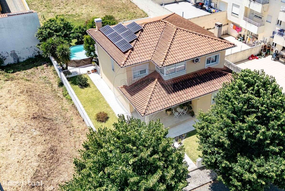 Moradia T4 para venda - Grande imagem: 2/49