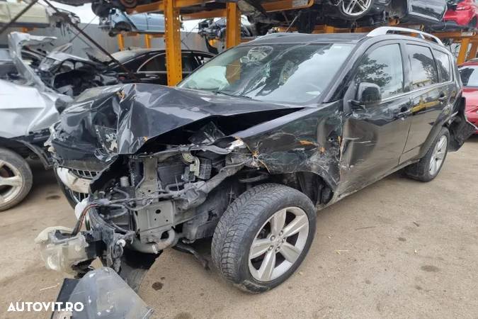 carlig de remorcare bare longitudinale haion bara spate stop tripla stanga dreapta  egr racitor gaze peugeot 4007 motor 2.2hdi 156cp 4hn dezmembrez dezmembrari Mitsubishi outlander 2 2.0 di-d bsy Citroen c crosser piese portbagaj oblon usita jante - 4