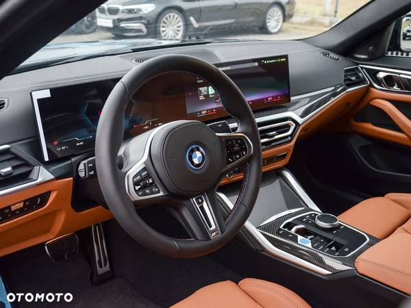 BMW i4 - 10