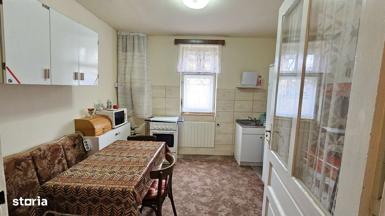 Casa zona Grivitei,singur in curte,ideala investitie,265000 Euro.-8