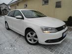 Volkswagen Jetta 1.6 TDI Trendline Perfectline - 9