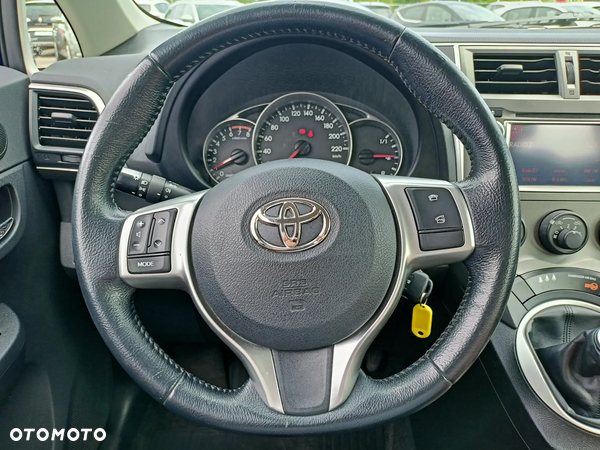 Toyota Verso S 1.33 Premium - 23