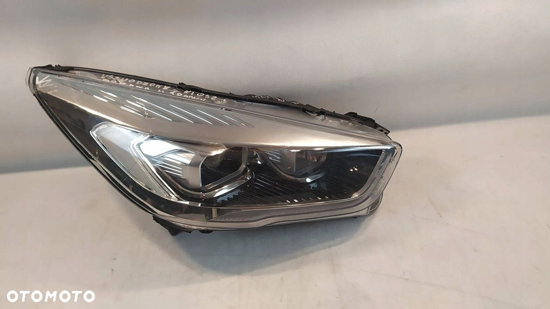 LAMPA PRZÓD PRAWA Ford Kuga III MK3 - 1