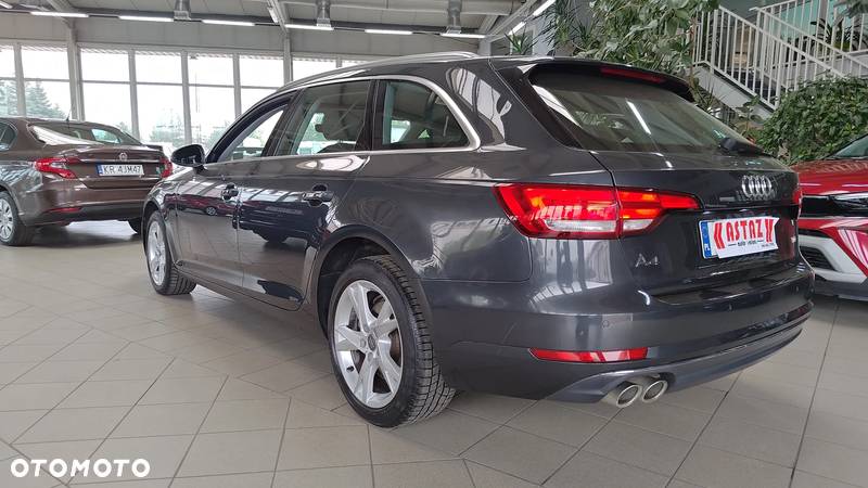 Audi A4 2.0 TDI Design S tronic - 11