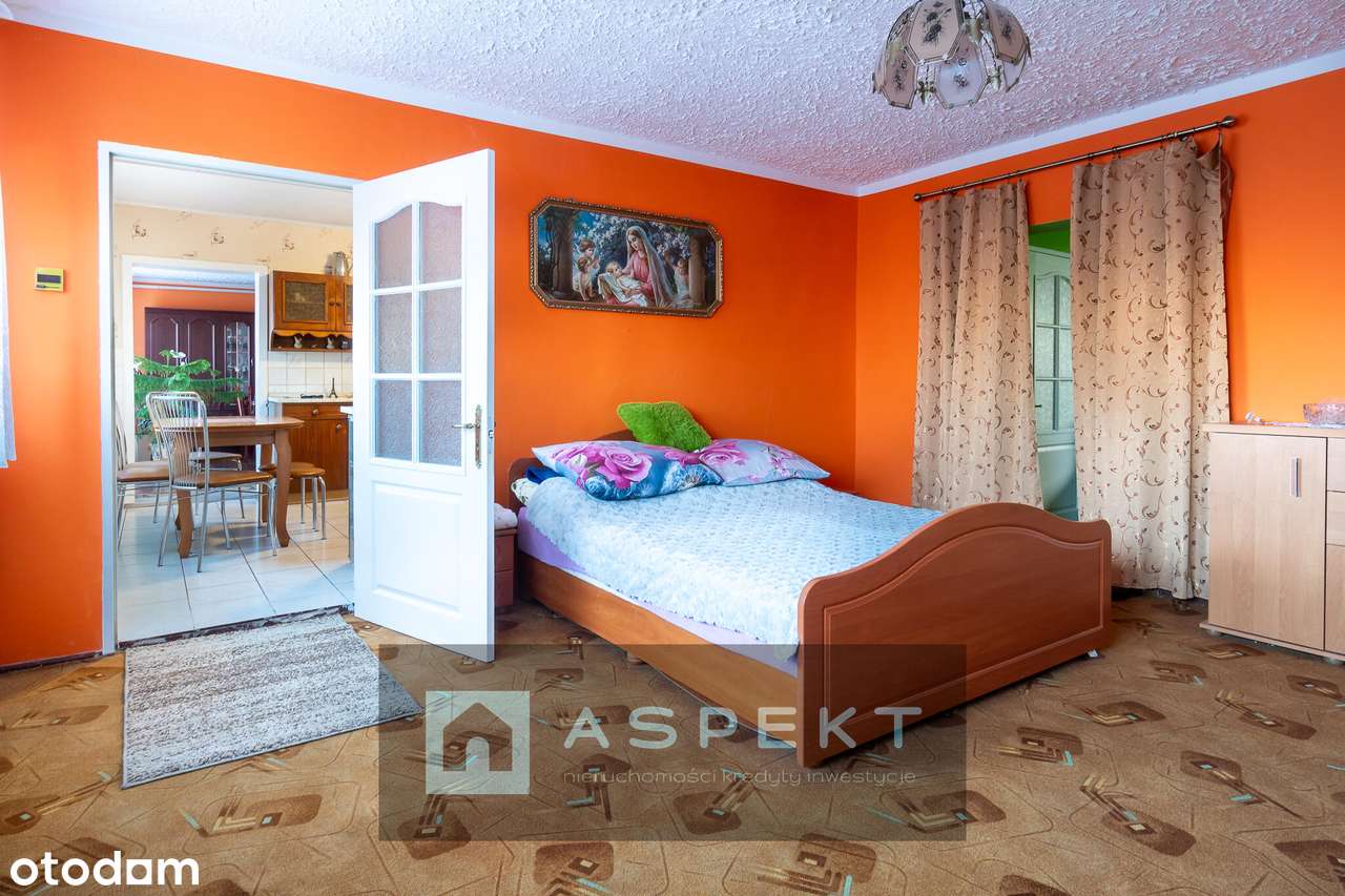 Narok, dom na sprzedaż z zabudowaniami gospodarczymi-5