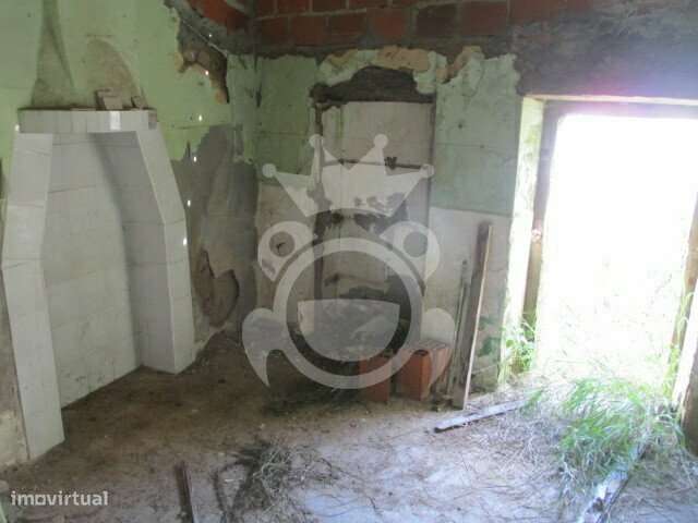 Moradia para reabilitar - Serpa-5