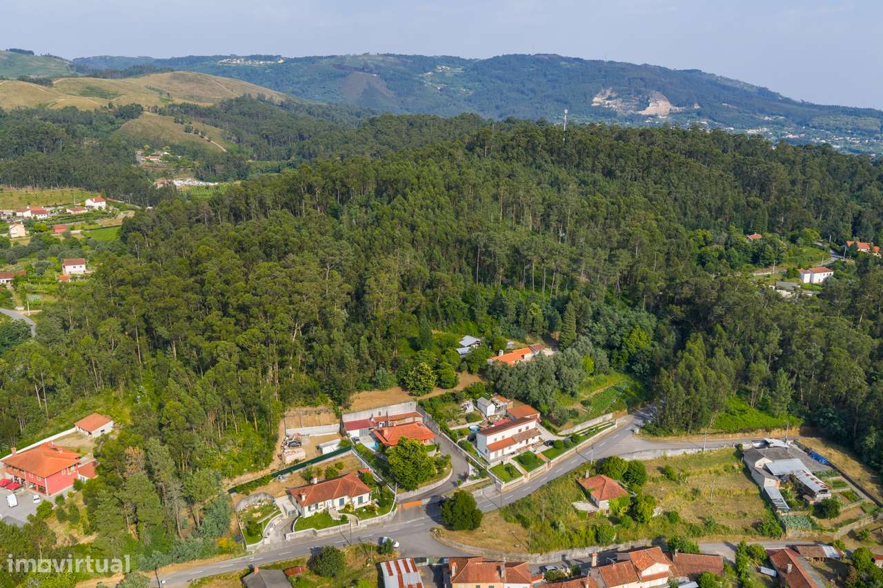 Terreno com Ruína - Fornelos, Ponte de Lima - Grande imagem: 4/22