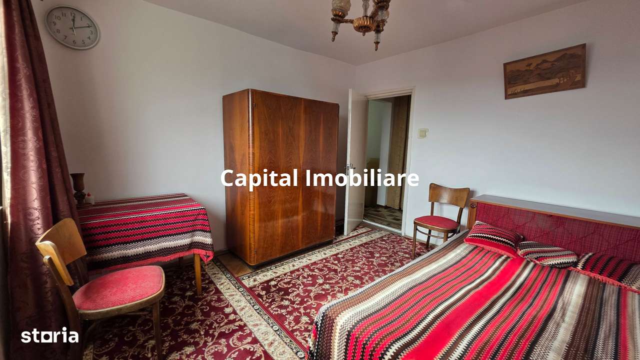 Apartament 3 camere, etaj intermediar, zona Liceul Dl. Tudor - Imagine principală: 4/10