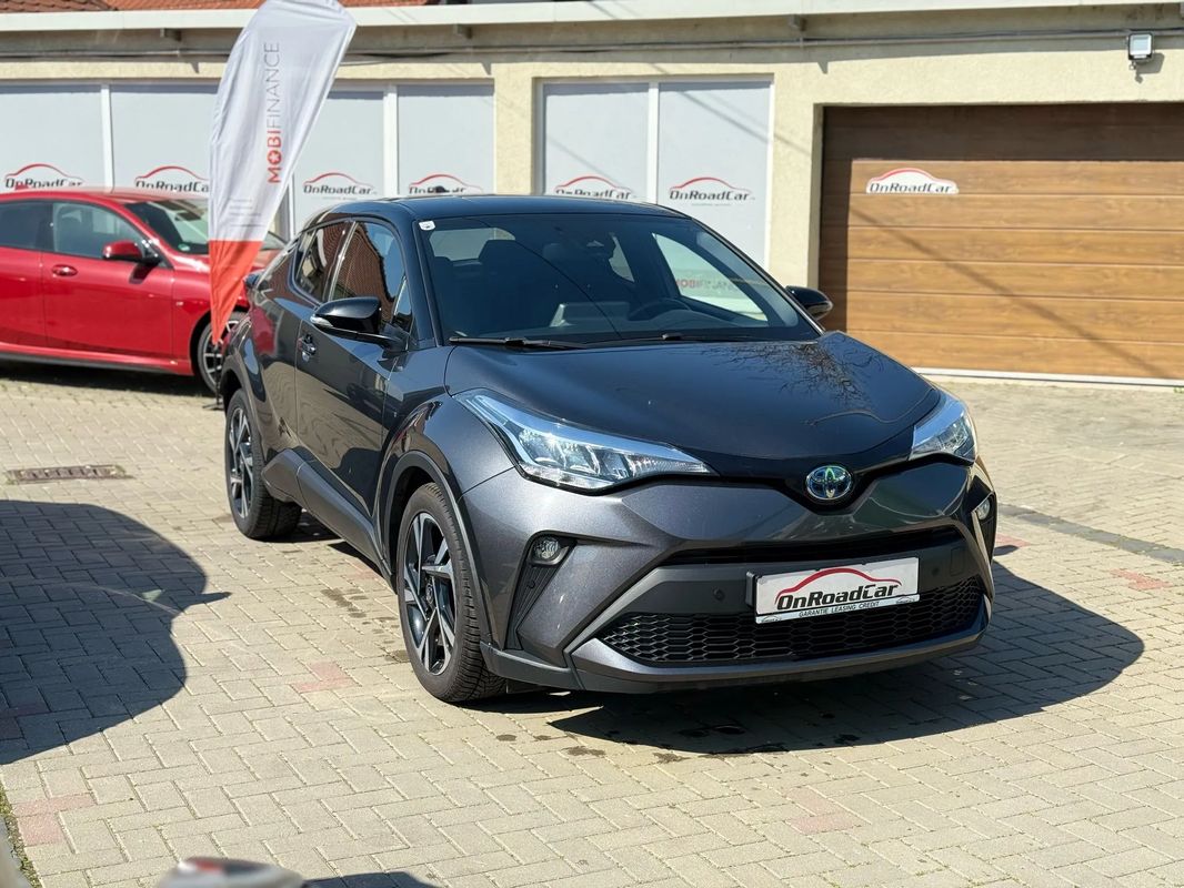 Toyota C-HR 1.8 HSD 122 CP 4x2 CVT Cult - 2