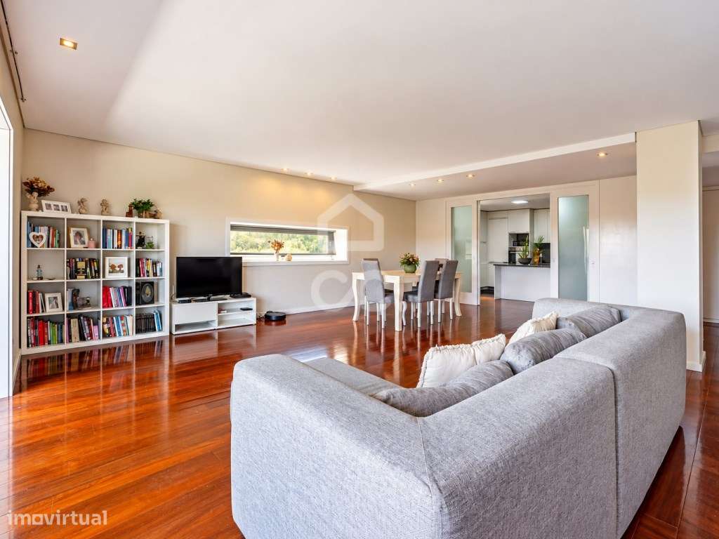 Apartamento T4 no Centro de Vila Nova de Famalicão | Vista Parque d...-12