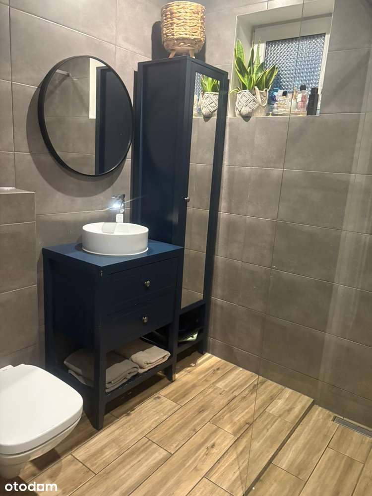 Cały parter domu - oddzielne wejście, oddzielna działka i wjazd!-4