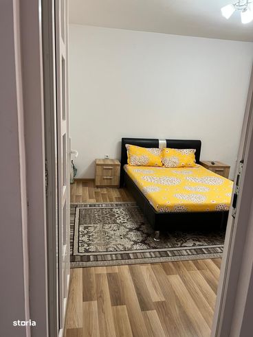 Casa cu 2 corpuri si magazin, teren 241 mp, zona 9 Mai-1