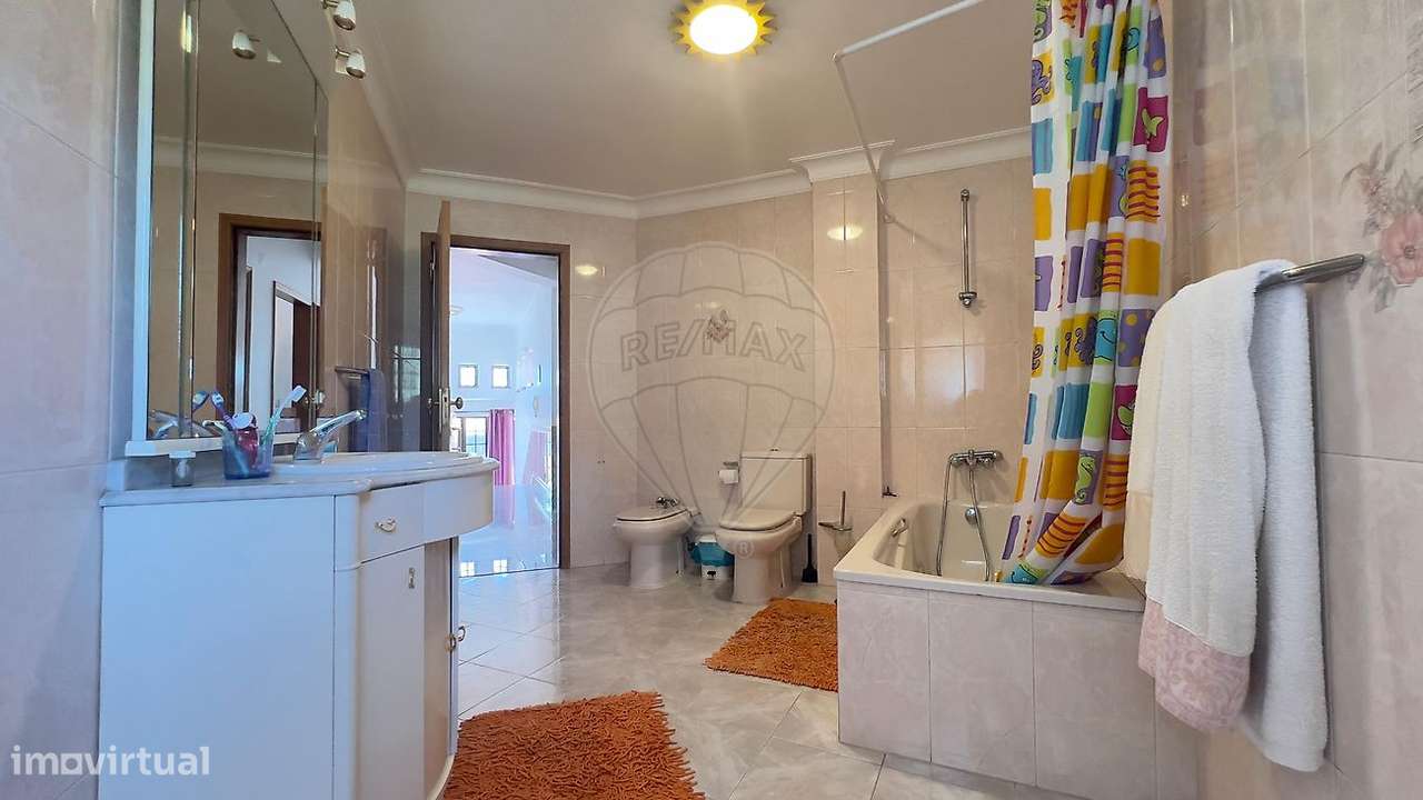 Moradia T6 para venda - Grande imagem: 4/46