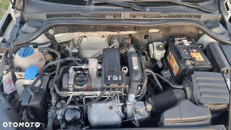 Volkswagen Jetta 1.2 TSI BlueMotion Technology - 16