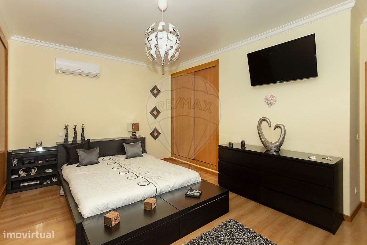 Moradia T4 para venda-19