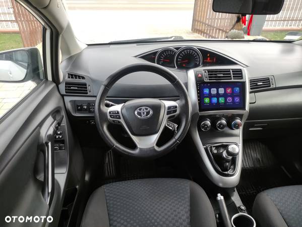 Toyota Verso 1.6 5-Sitzer Life - 11