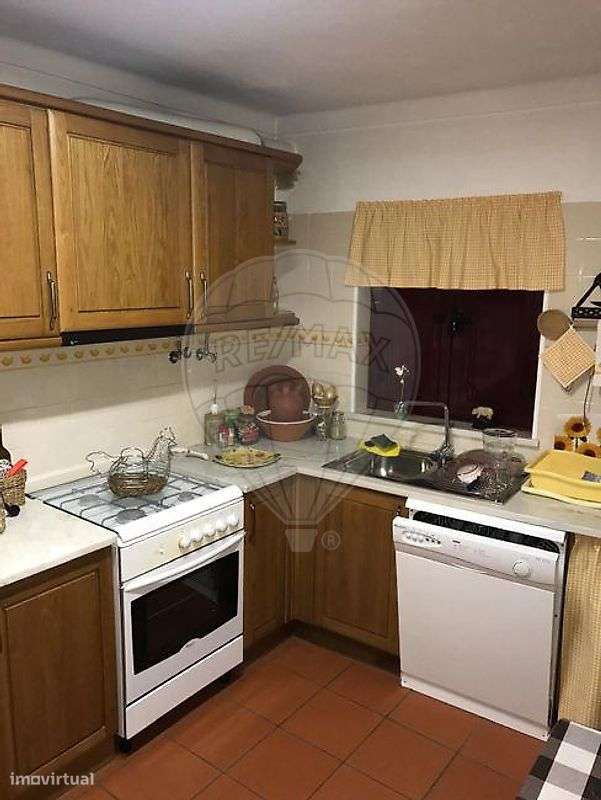 Moradia T2 para venda-9