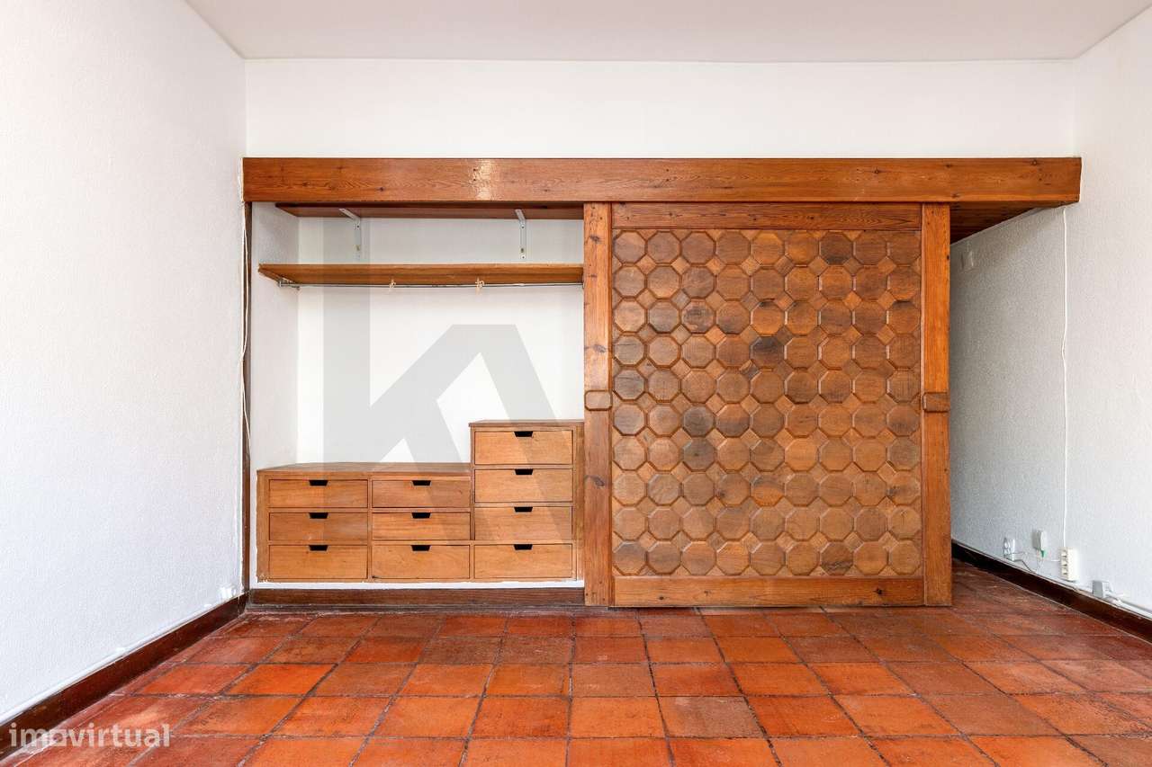 Apartamento no Edifício Copacabana | Estoril-6