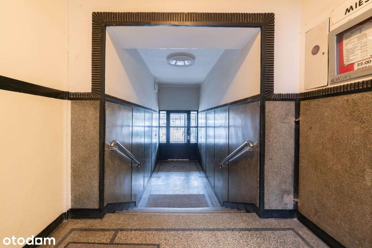 Komfortowe mieszkanie w centrum Gdyni-8