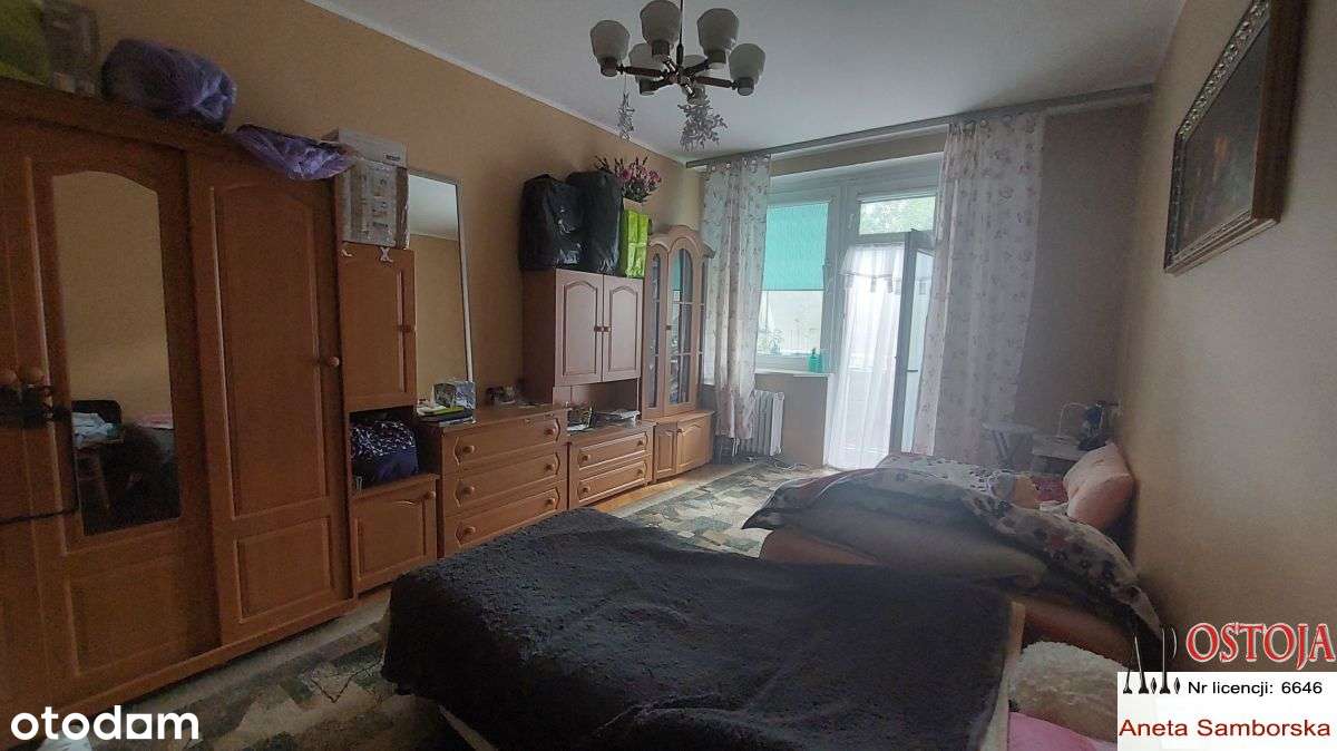 Kawalerka z balkonem blisko Sądów!-8