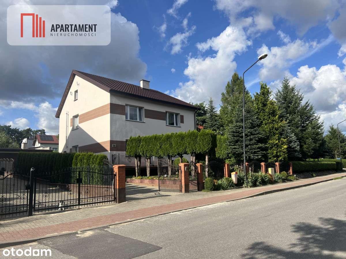 Tylko U Nas! Przestronny dom do zamieszkania.-3