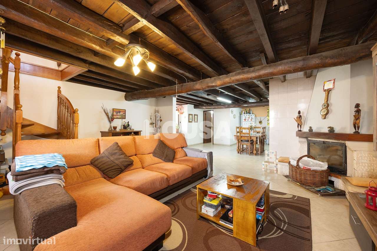 Moradia T3 com terreno de 2.157 m² – Raposeira, Colmeias | Leiria-3