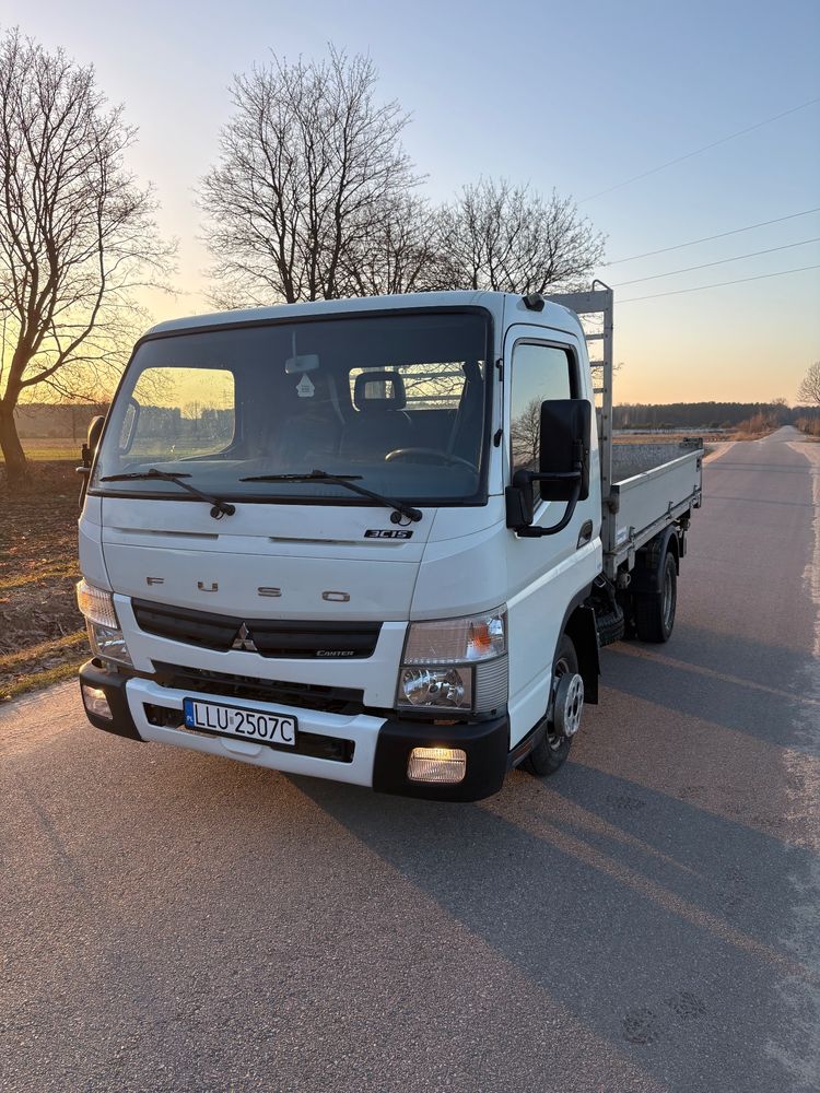 Mitsubishi Fuso Canter 2012