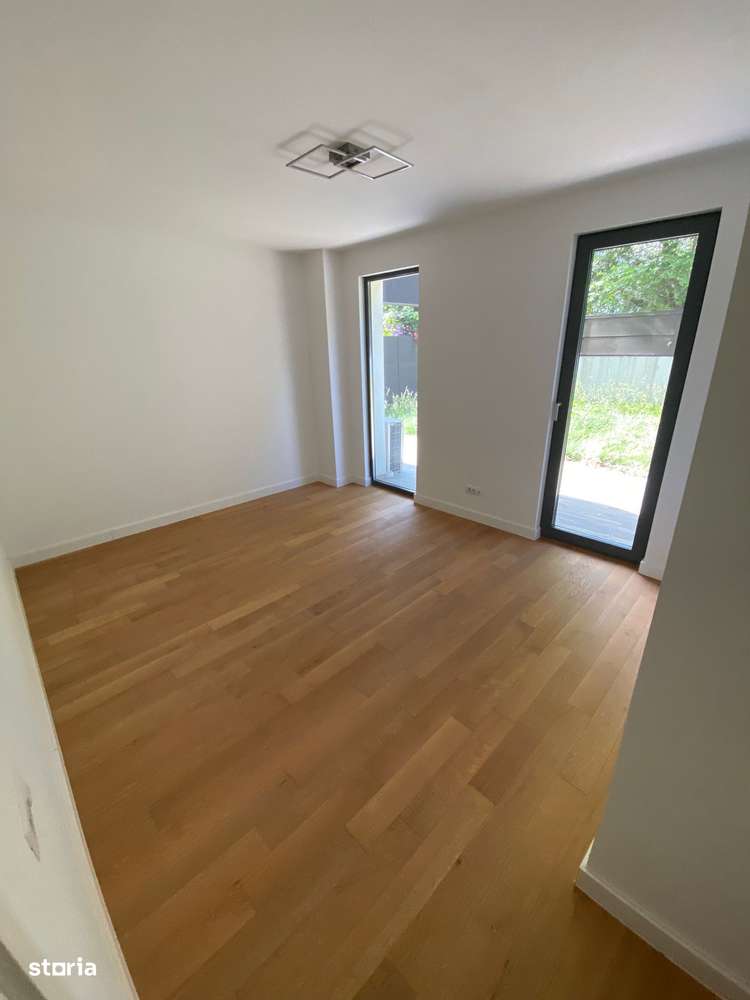 Piata Unirii Apart nou finisaje lux  131 mp plus curte 200 mp garaj - Imagine principală: 4/20