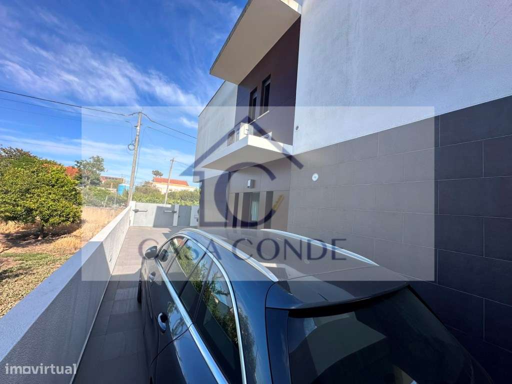 Moradia T4 de Excelência em Fernão Ferro - Áreas Generosas, Tecnolo...-18