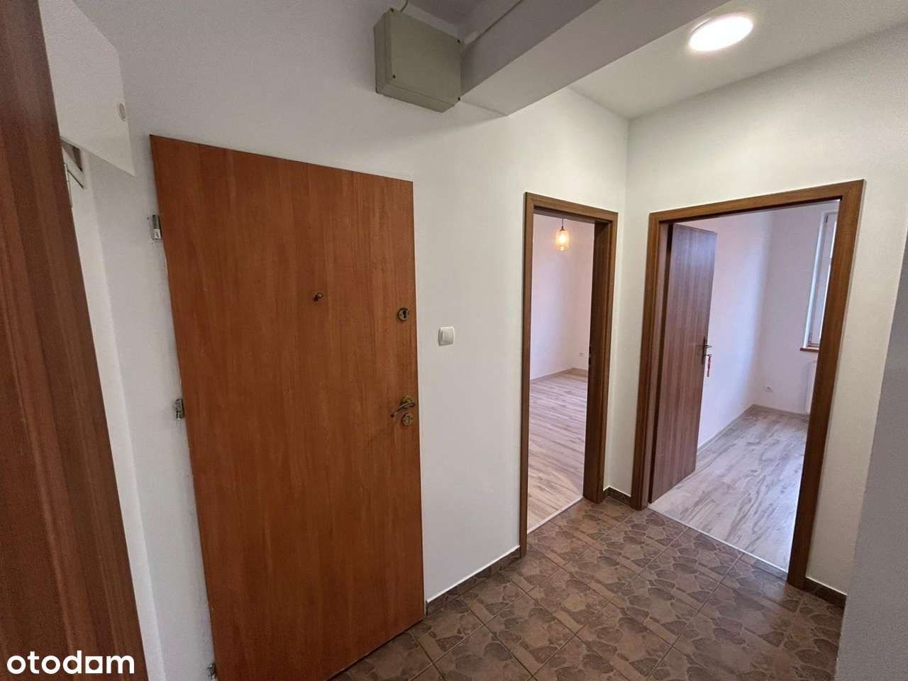 Mieszkanie z Garażem I 2 pokoje I 1. piętro - Pełny obrazek: 4/14