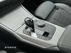 BMW Seria 3 318i Advantage - 13