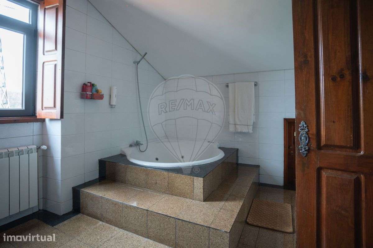 Moradia T7 para venda-21