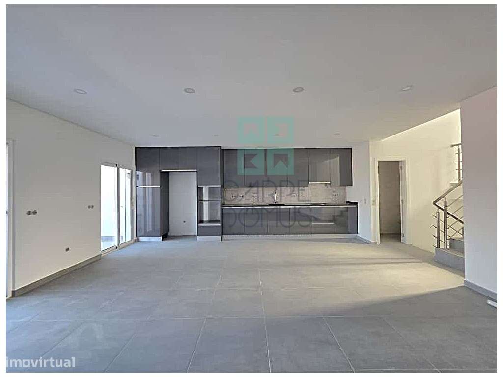 Moradia T3 em Tavira - Conforto e Modernidade.-4