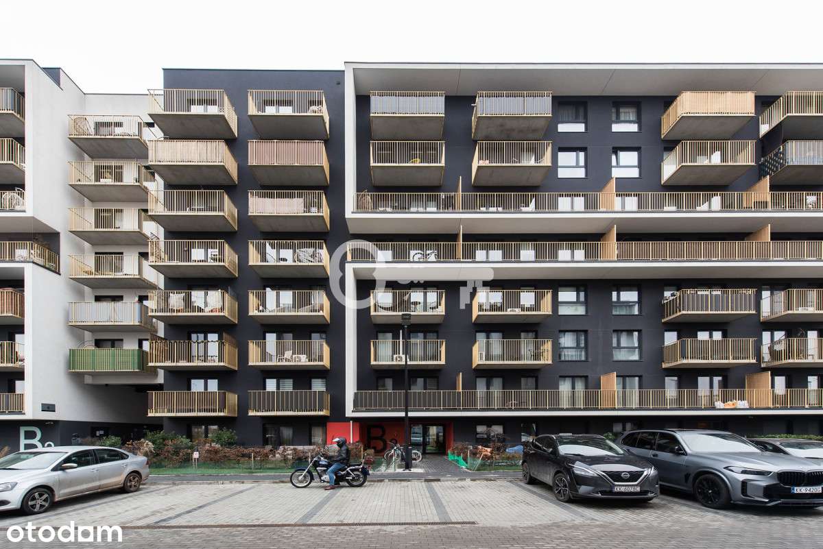 Nowoczesny budynek | 14 stanowisk-19